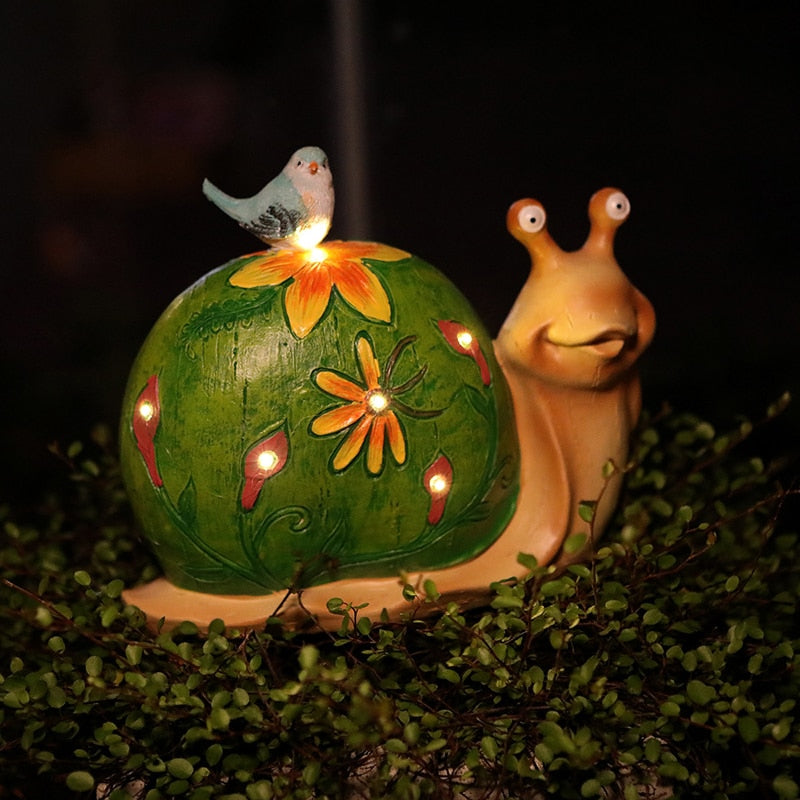 Snails/Turtle Garden Figurine Solar Garden Decor Waterproof.
